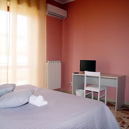 B&B Don Pedro Riposto Room photo